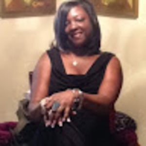 Meet your Posher, Jenetta